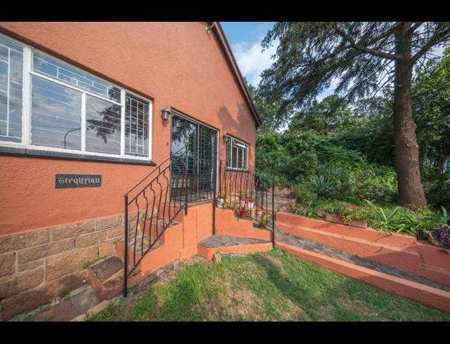 3 BEDROOM HOUSE FOR SALE IN KENSINGTON